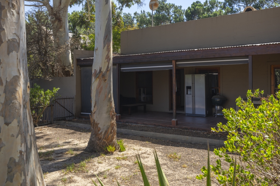 To Let 2 Bedroom Property for Rent in High Riding Country Estate Western Cape